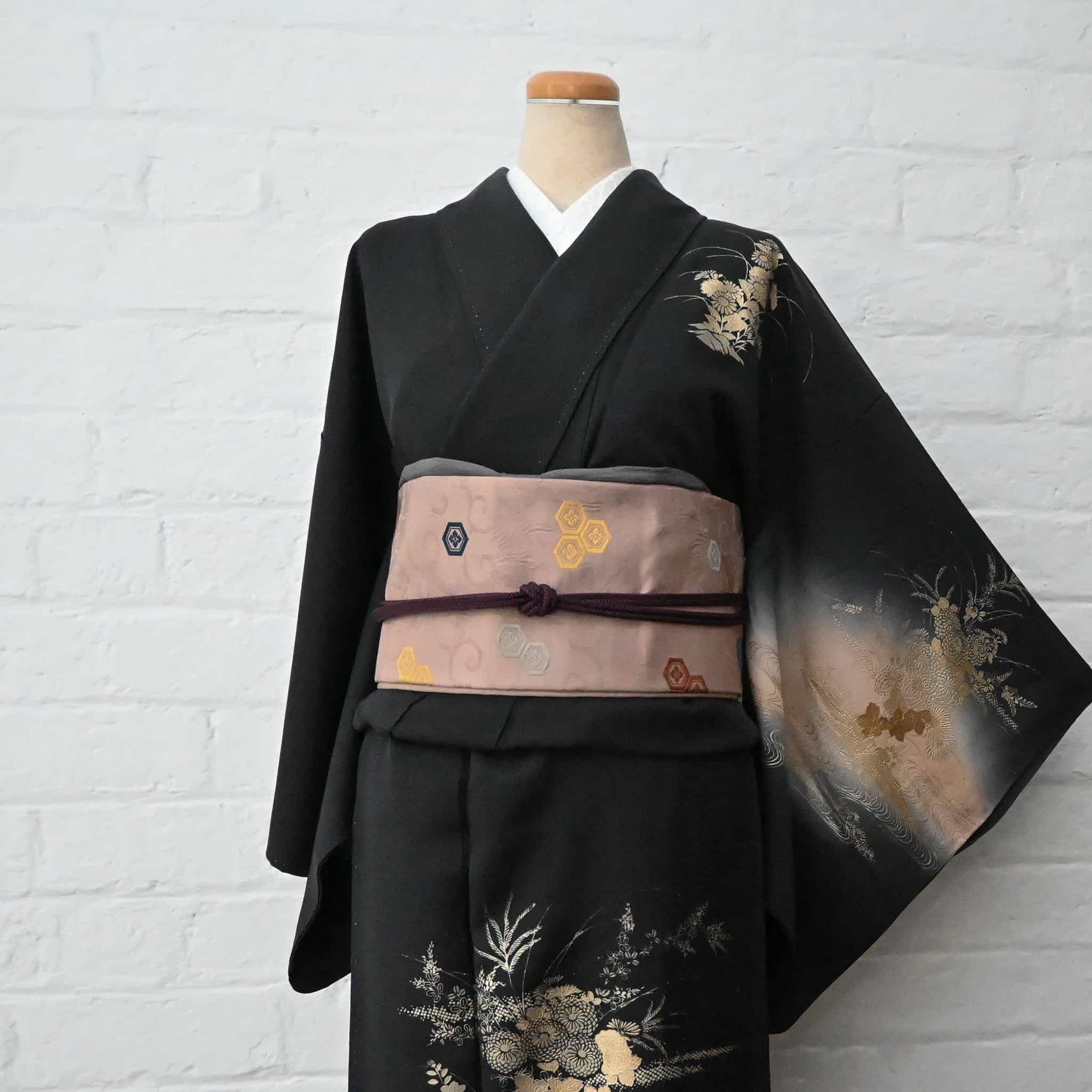 Vintage Women's Silk Semi-formal Kimono